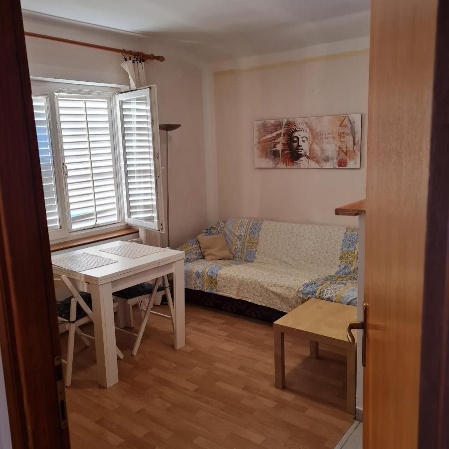 Haus Mandarina Apartment Palit ภายนอก รูปภาพ