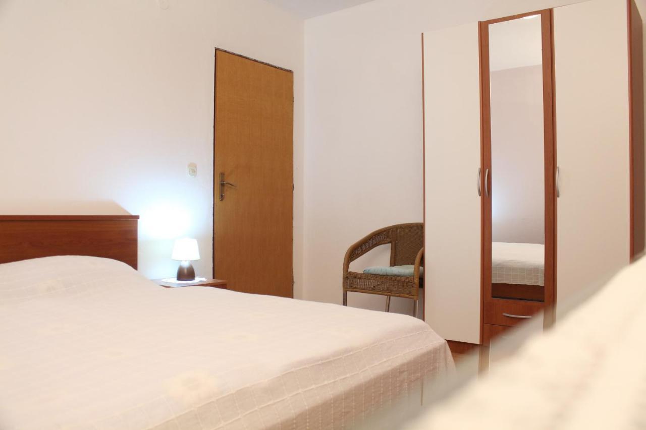 Haus Mandarina Apartment Palit ภายนอก รูปภาพ